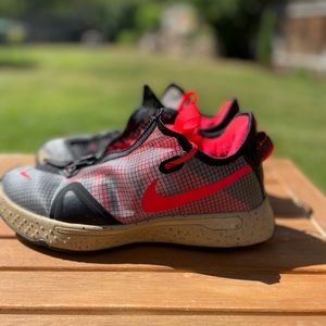 Men’s Paul George 4’s PCG size 8.5